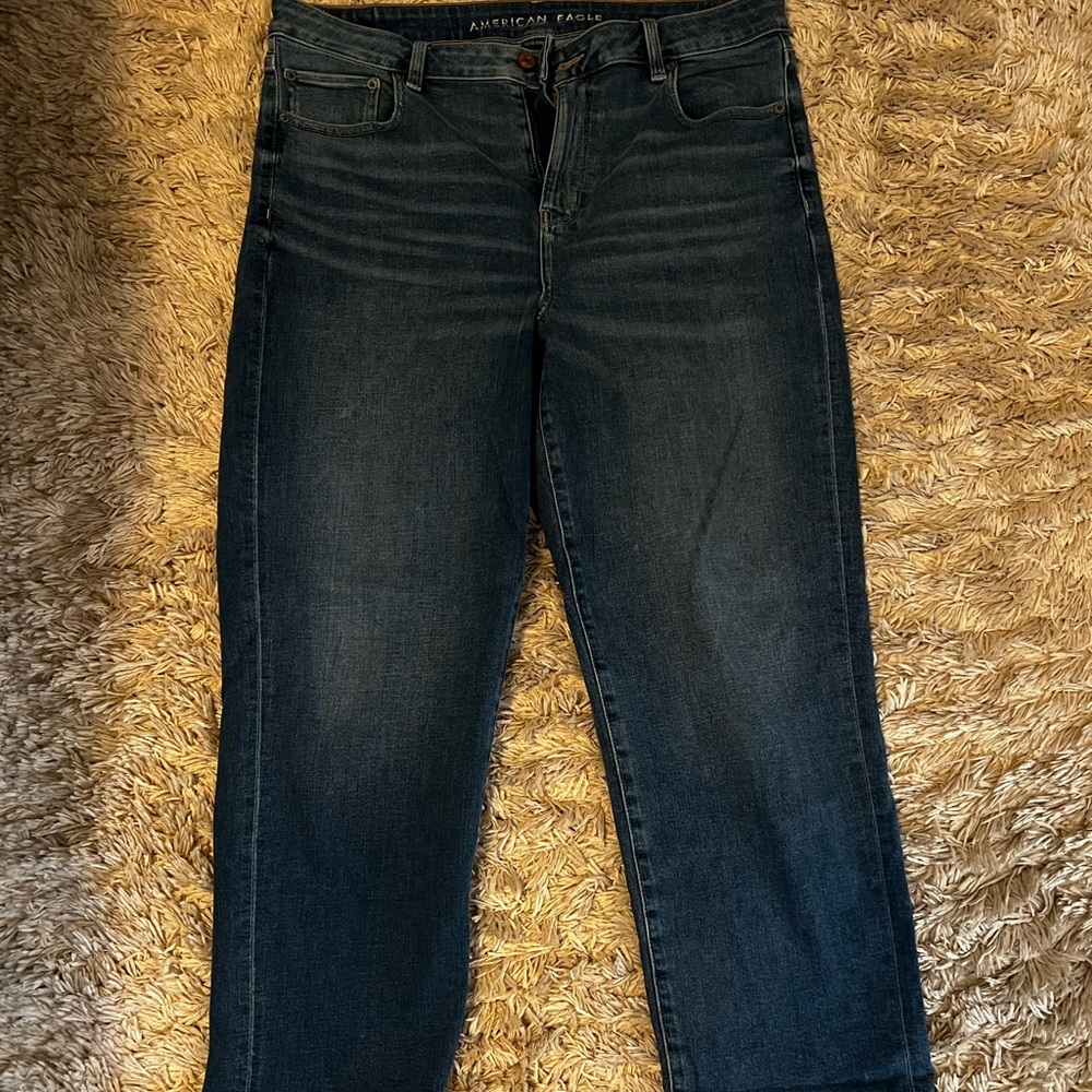 American eagle mom jeans